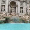 Fontana di Trevi, torna l’acqua. Gualtieri: “400 persone alla volta”