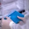 Tumori, Sos oncologi: “In Italia 14 mesi per accedere a nuovi farmaci”