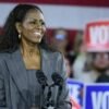 Michelle Obama smentisce le voci di divorzio e spiega l’assenza dagli eventi pubblici