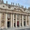 Papa Francesco, da oggi salma a San Pietro: l’omaggio dei fedeli. Sabato i funerali, attese oltre 200mila persone