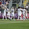 Venezia-Milan 0-2, Pulisic e Gimenez regalano il successo ai rossoneri