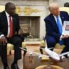 Trump e il “genocidio dei bianchi” in Sudafrica: agguato con video a presidente Ramaphosa