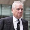 Caso Epstein, la polizia ammette: “Perquisizioni illegittime a casa dell’ex principe Andrea”
