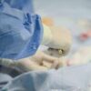 ‘Miracolato’ tre volte: a 85 anni supera terza rottura aorta con complesso intervento