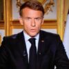 Scontri in Francia, Macron: “Proviamo rabbia, nulla giustifica la violenza. Chi ha distrutto dovrà pagare”