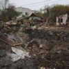 Ucraina, Zelensky in polemica con Witkoff: “Tre ondate di missili balistici lanciati dagli ‘umanitari’ russi”